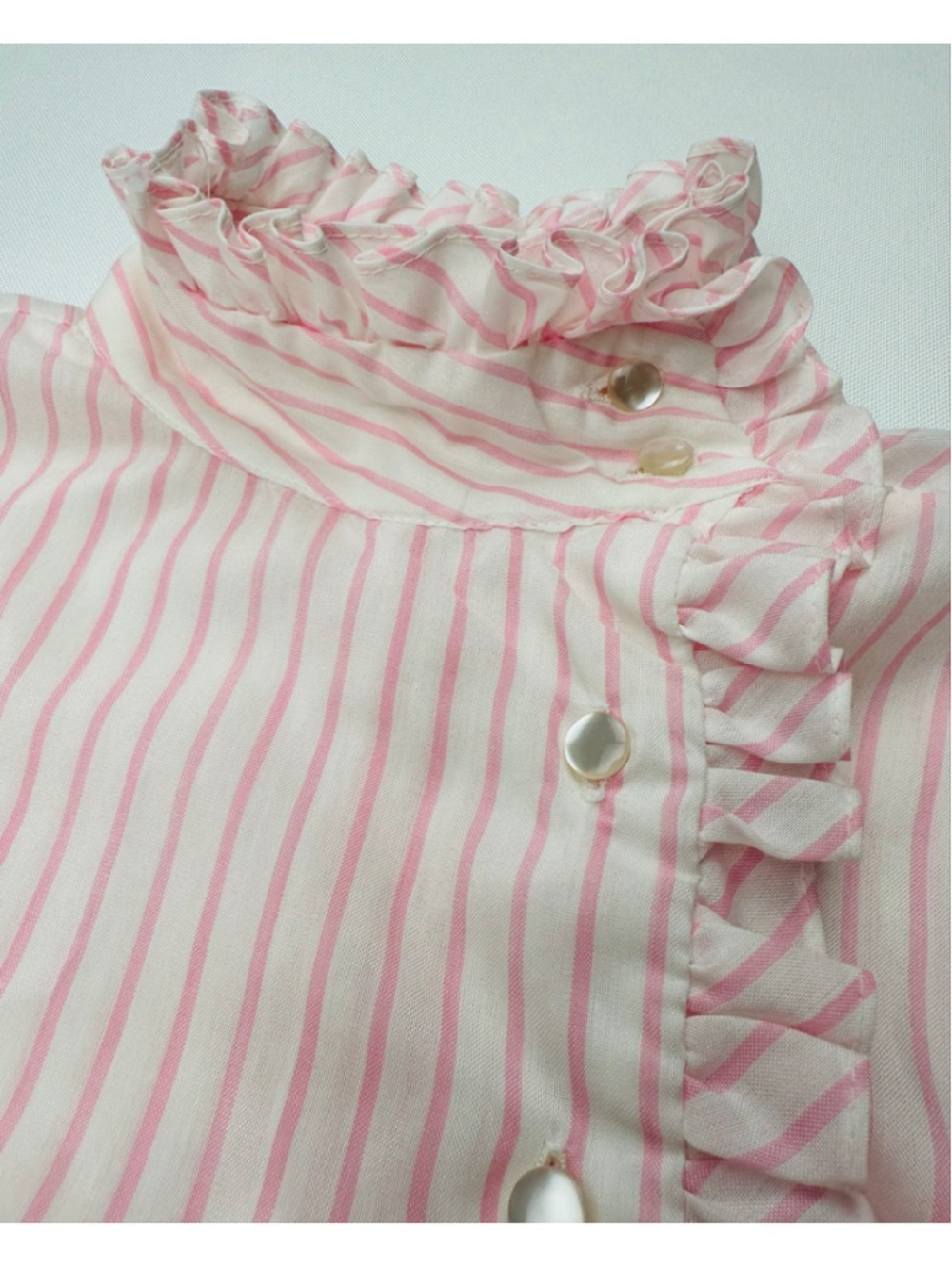Vintage 1980s Ellen Tracy Pink Candy Stripe Ruffle Blouse Size 7 - Picture 7 of 10